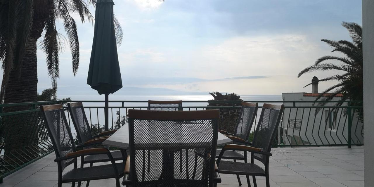 Apartments Tri Palme Baška Voda Buitenkant foto