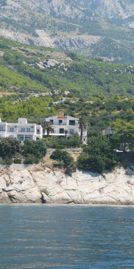 Apartments Tri Palme Baška Voda Buitenkant foto